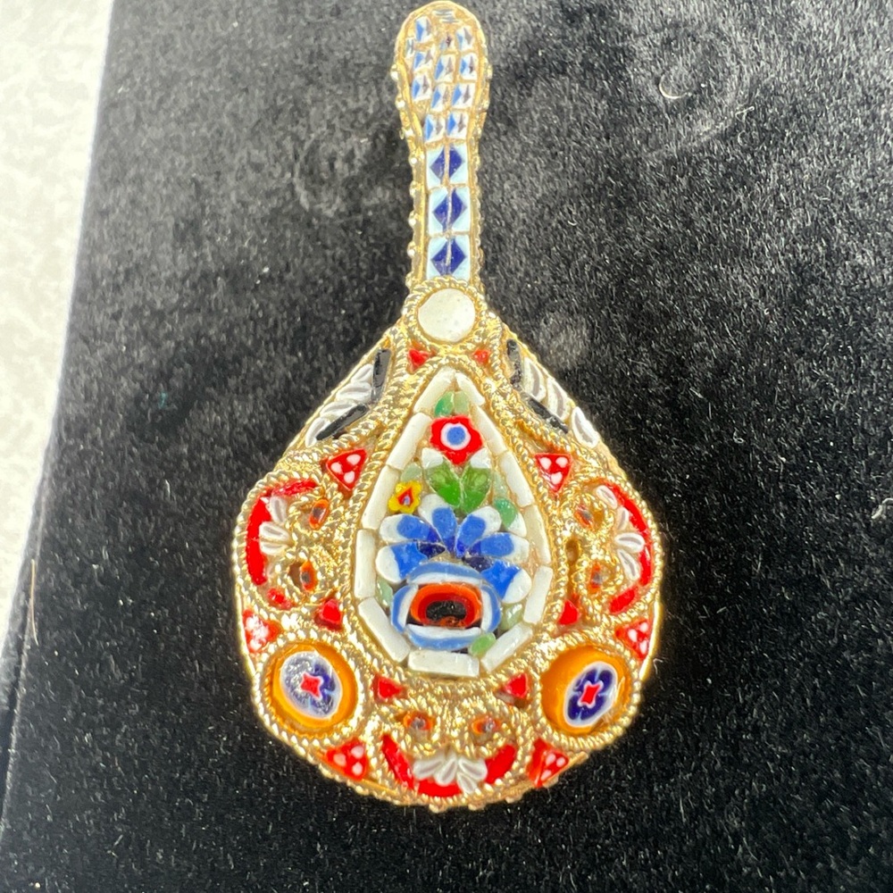 Vintage Italian Micro Mosaic Millefiori Brooch Pin Mandolin  Gold Tone EUC